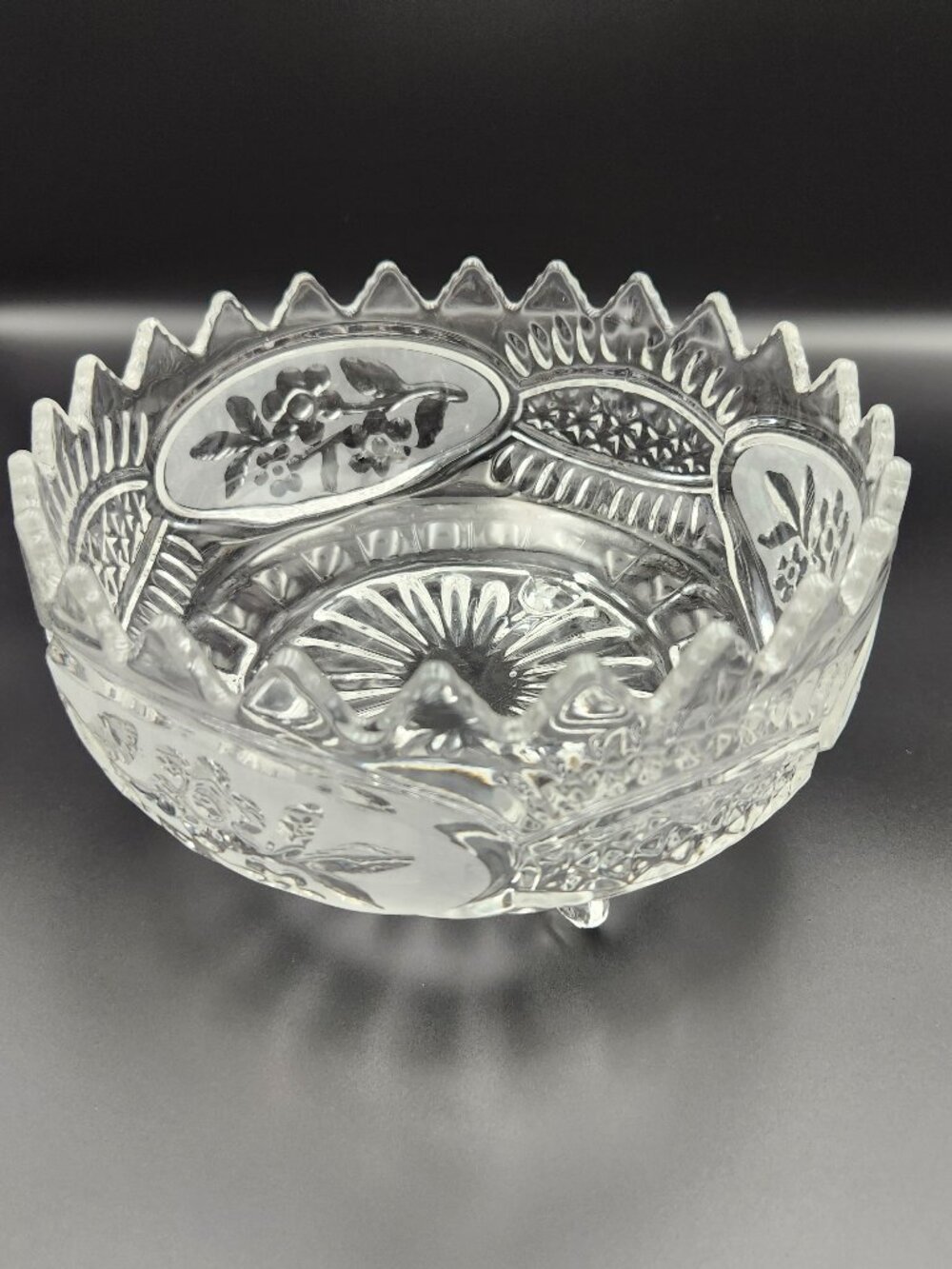 Vintage Zajecar D’Adriana 24% Lead Crystal Footed Bowl Flora Collection 8.5"